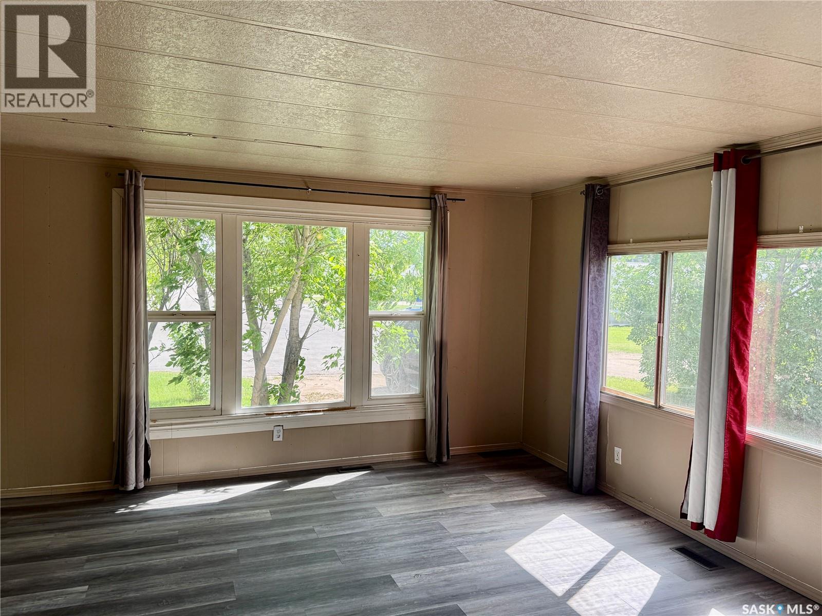 209 Nelson Place, Warman, Saskatchewan  S0K 4S0 - Photo 2 - SK038746