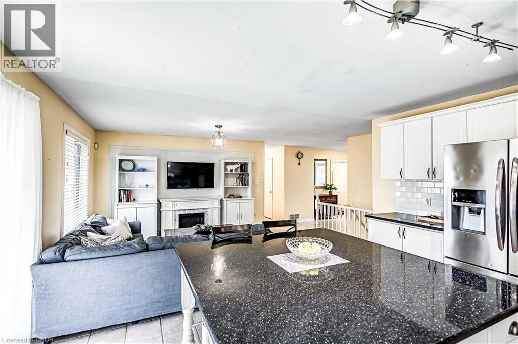 65 Thistlemoor Drive, Caledonia, Ontario  N3W 2K5 - Photo 17 - 40818336