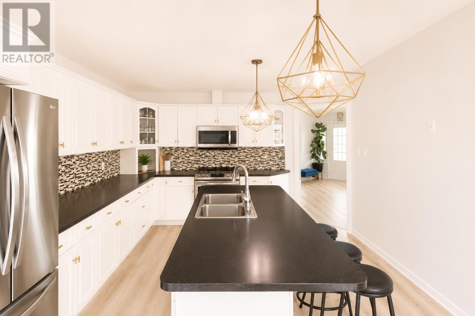 401 Tuscany Dr, Thunder Bay, Ontario  P7G 1B7 - Photo 10 - TB2601435
