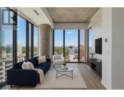 1305 - 185 ROEHAMPTON AVENUE, Toronto, Ontario