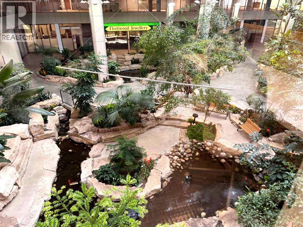 206E, 8500 Macleod Trail SE, calgary, Alberta
