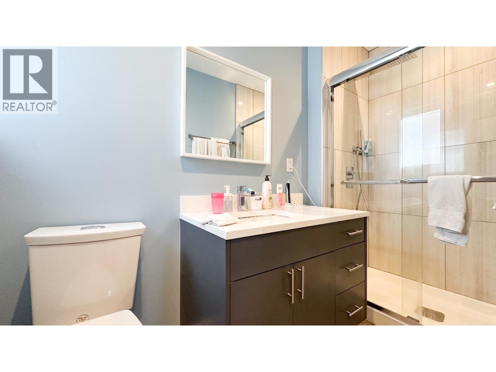 56 Warwick Avenue, Burnaby, British Columbia  V5B 3X3 - Photo 15 - R3108458