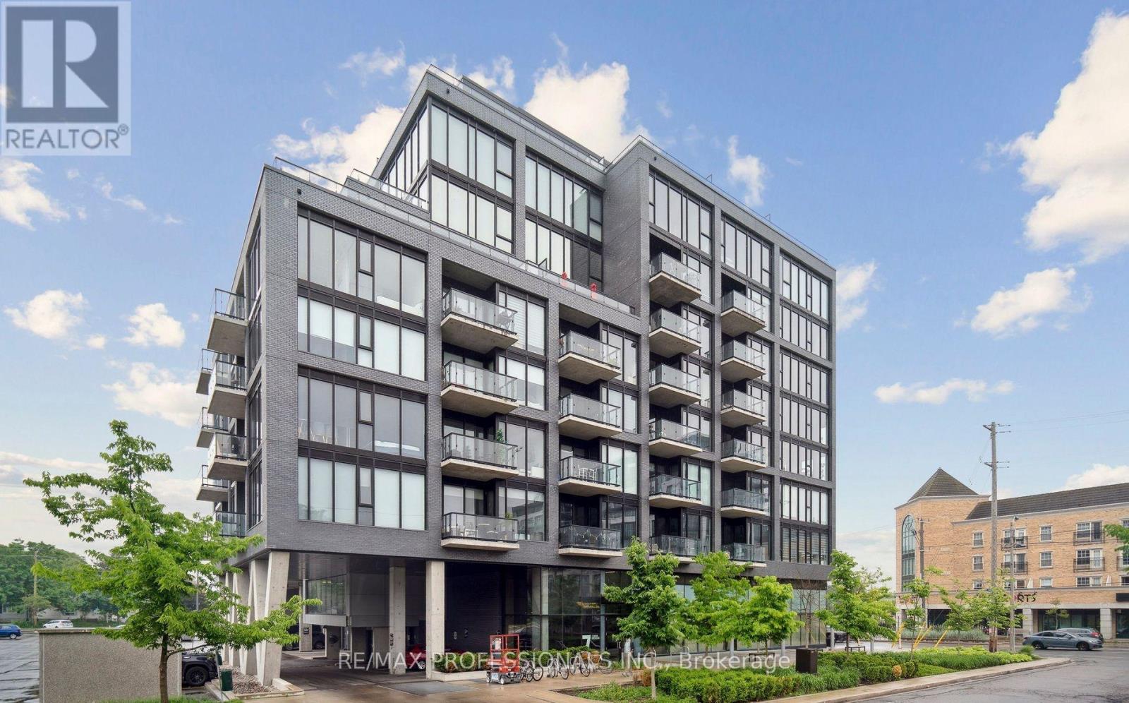 619 - 7 SMITH CRESCENT, Toronto, Ontario