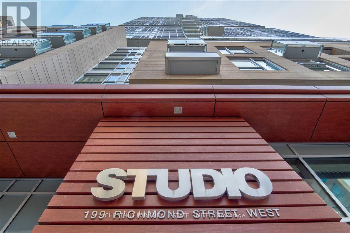 711 - 199 RICHMOND STREET W, Toronto, Ontario