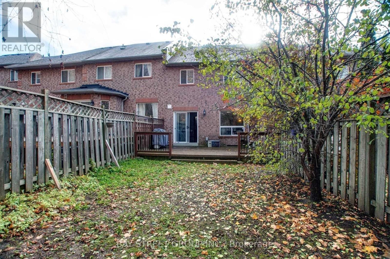 70 Twigg Drive, Ajax, Ontario  L1Z 1G5 - Photo 13 - E13423840