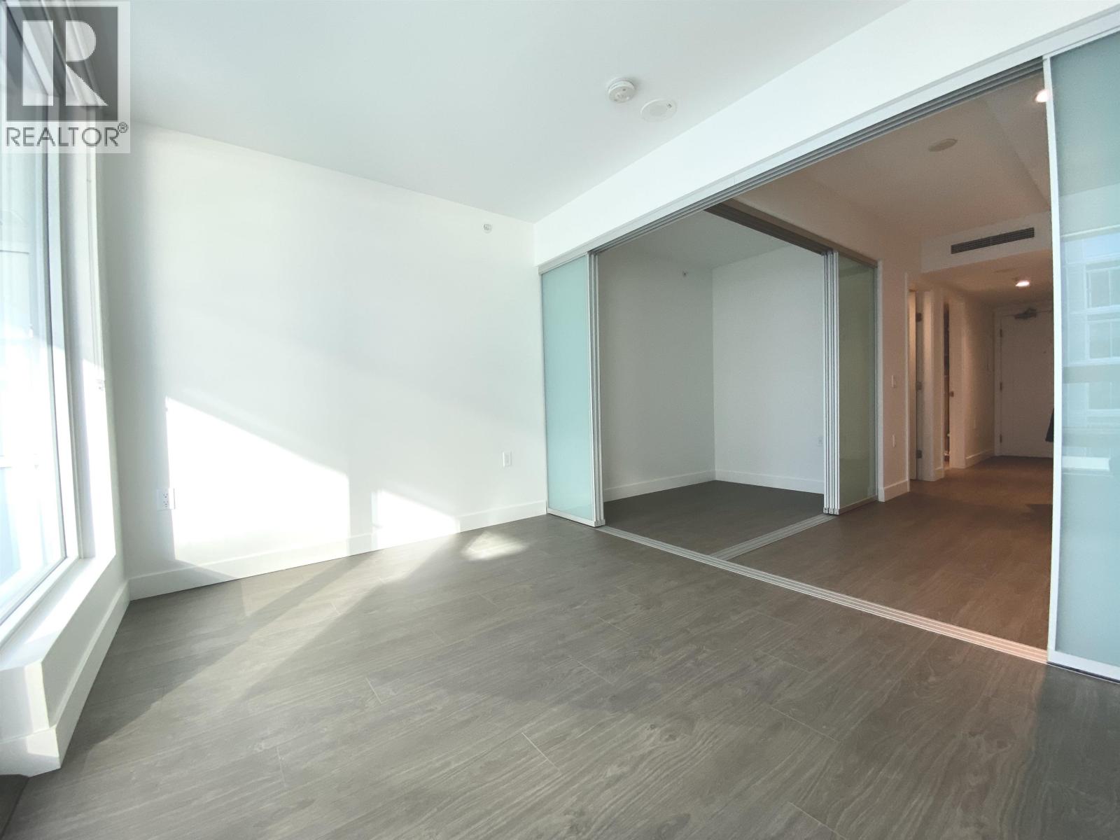 7xx 6320 No 3 Road, Richmond, British Columbia  V6Y 0L5 - Photo 5 - R3132123