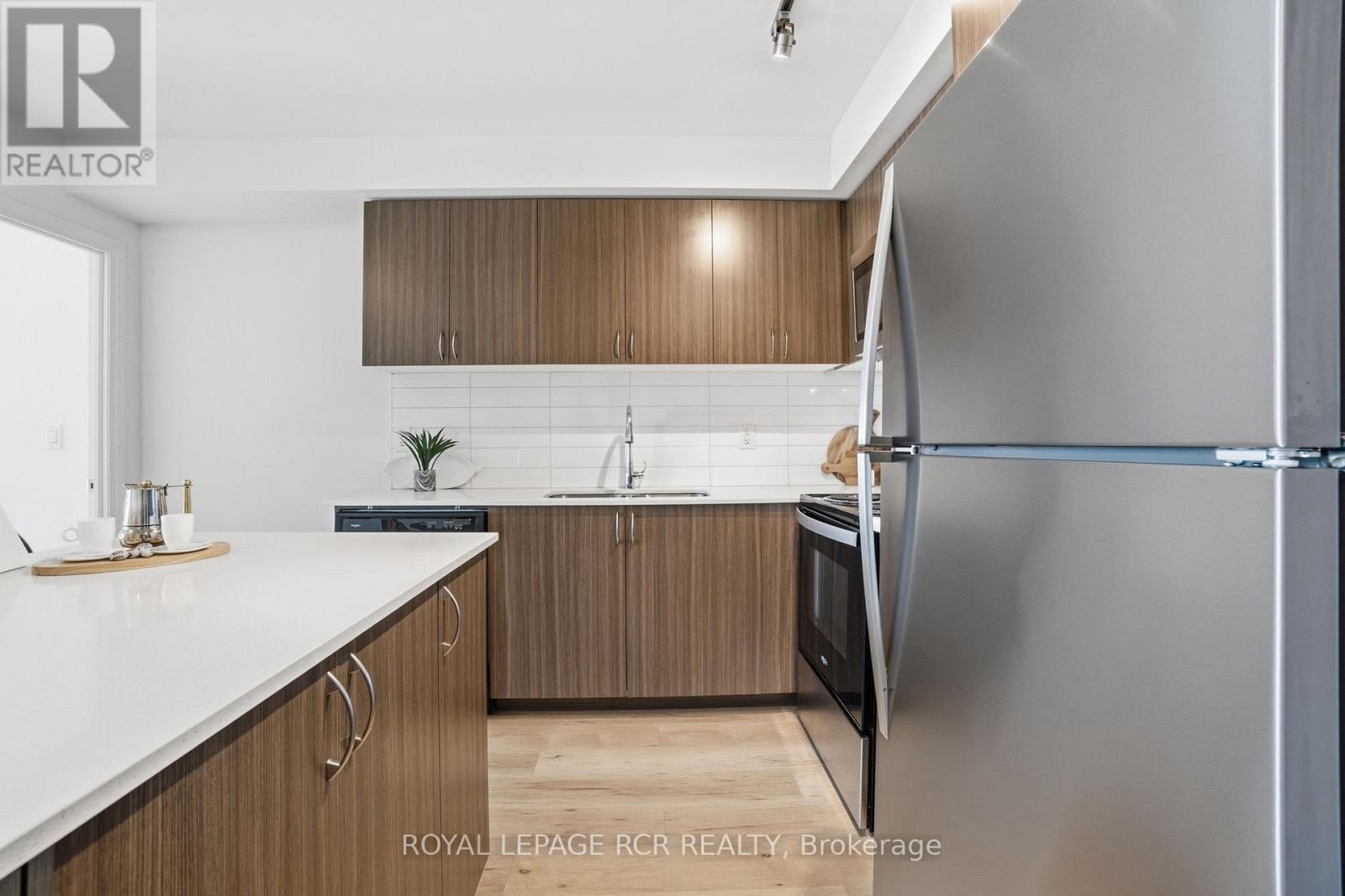 808 - 58 Lakeside Terrace, Barrie, Ontario  L4M 0L5 - Photo 5 - S13423812