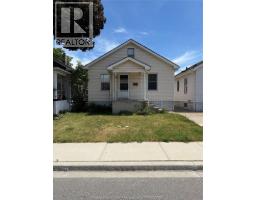 1814 CADILLAC, Windsor, Ontario