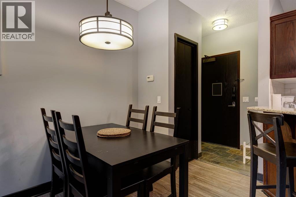 202, 901 Mountain Street, Canmore, Alberta T1W 0C9 - Photo 4 - A2255030