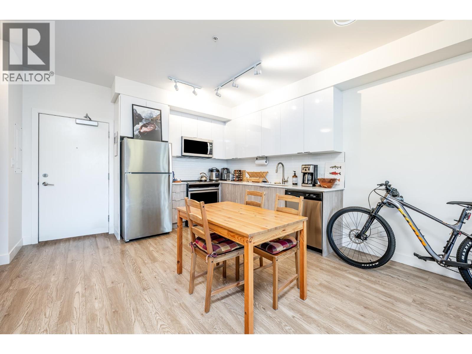 602 37881 Cleveland Avenue, Squamish, British Columbia  V8B 0Z7 - Photo 9 - R3132210