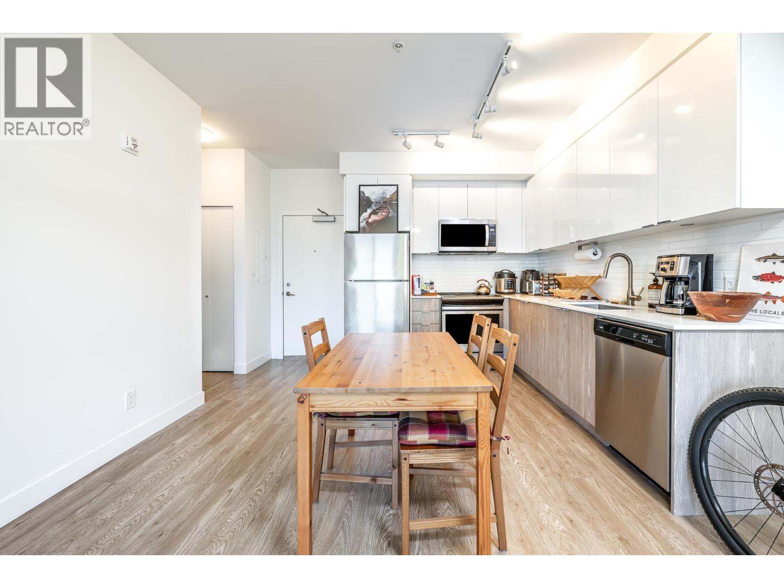 602 37881 Cleveland Avenue, Squamish, British Columbia  V8B 0Z7 - Photo 6 - R3132210