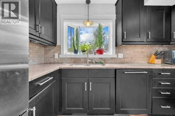 3143 45 Street SW, Calgary, Alberta  T3E 3T7 - Photo 9 - A2314319