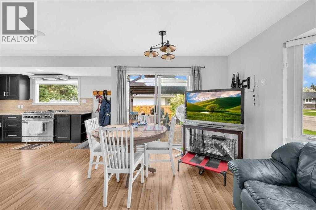 3143 45 Street SW, Calgary, Alberta  T3E 3T7 - Photo 13 - A2314319