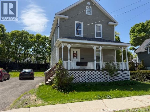 7 Queen Street, campbellton, New Brunswick