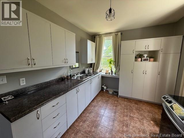 7 Queen Street, Campbellton, New Brunswick  E3N 1W7 - Photo 9 - NB141526