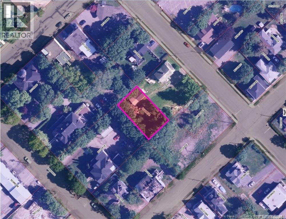 7 Queen Street, Campbellton, New Brunswick  E3N 1W7 - Photo 32 - NB141510
