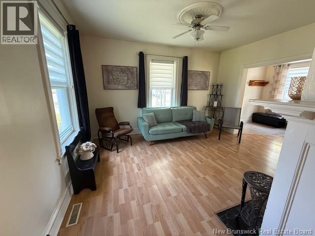 7 Queen Street, Campbellton, New Brunswick  E3N 1W7 - Photo 24 - NB141526