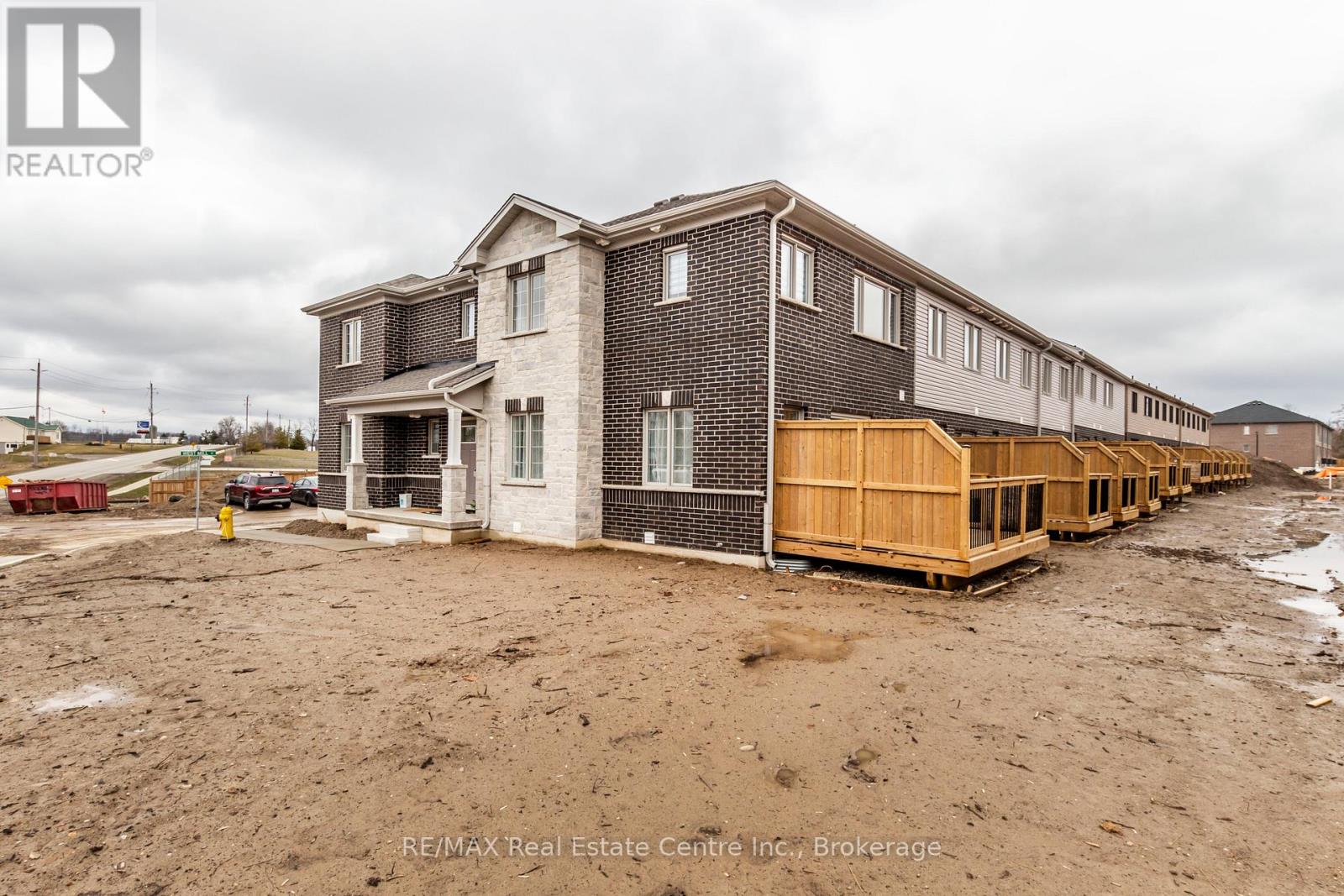 1 - 1 West Mill Street, North Dumfries, Ontario  N0B 1E0 - Photo 38 - X12958064