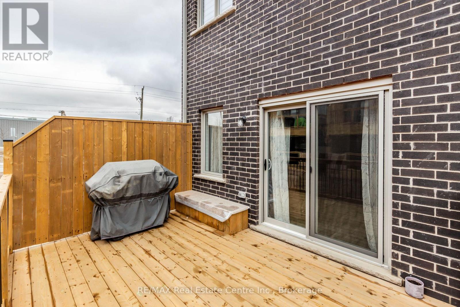 1 - 1 West Mill Street, North Dumfries, Ontario  N0B 1E0 - Photo 35 - X12958064