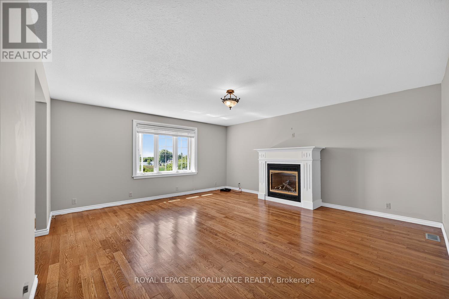 2111 County Road 2 Road E, Edwardsburgh/cardinal, Ontario  K0E 1T1 - Photo 27 - X13226104