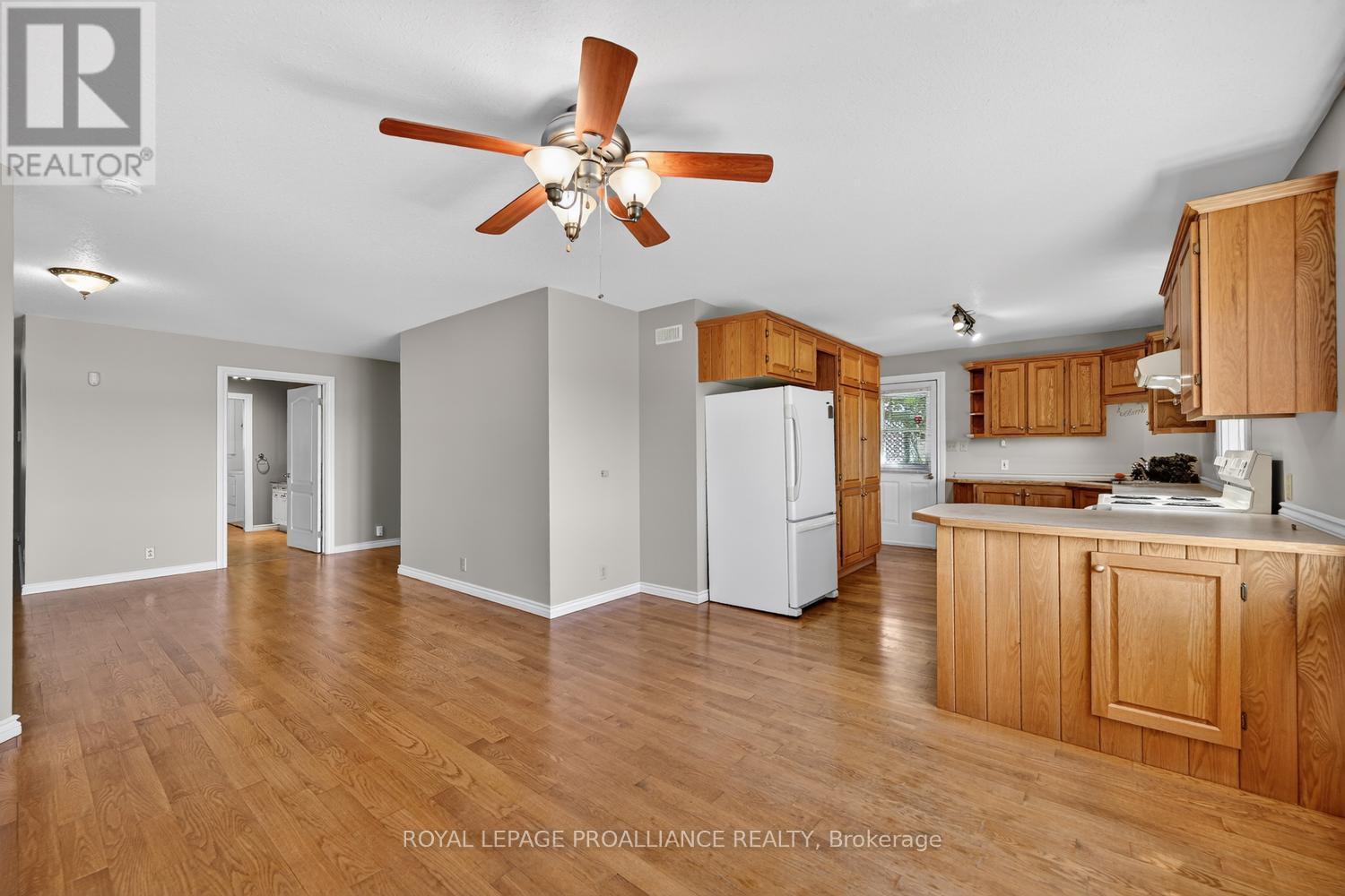 2111 County Road 2 Road E, Edwardsburgh/cardinal, Ontario  K0E 1T1 - Photo 31 - X13226104