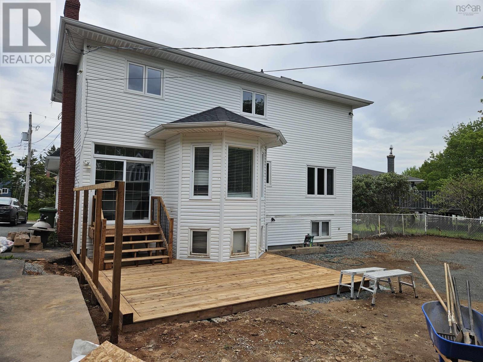 144 Pinewood Crescent, Dartmouth, Nova Scotia  B2V 2P9 - Photo 2 - 202607987