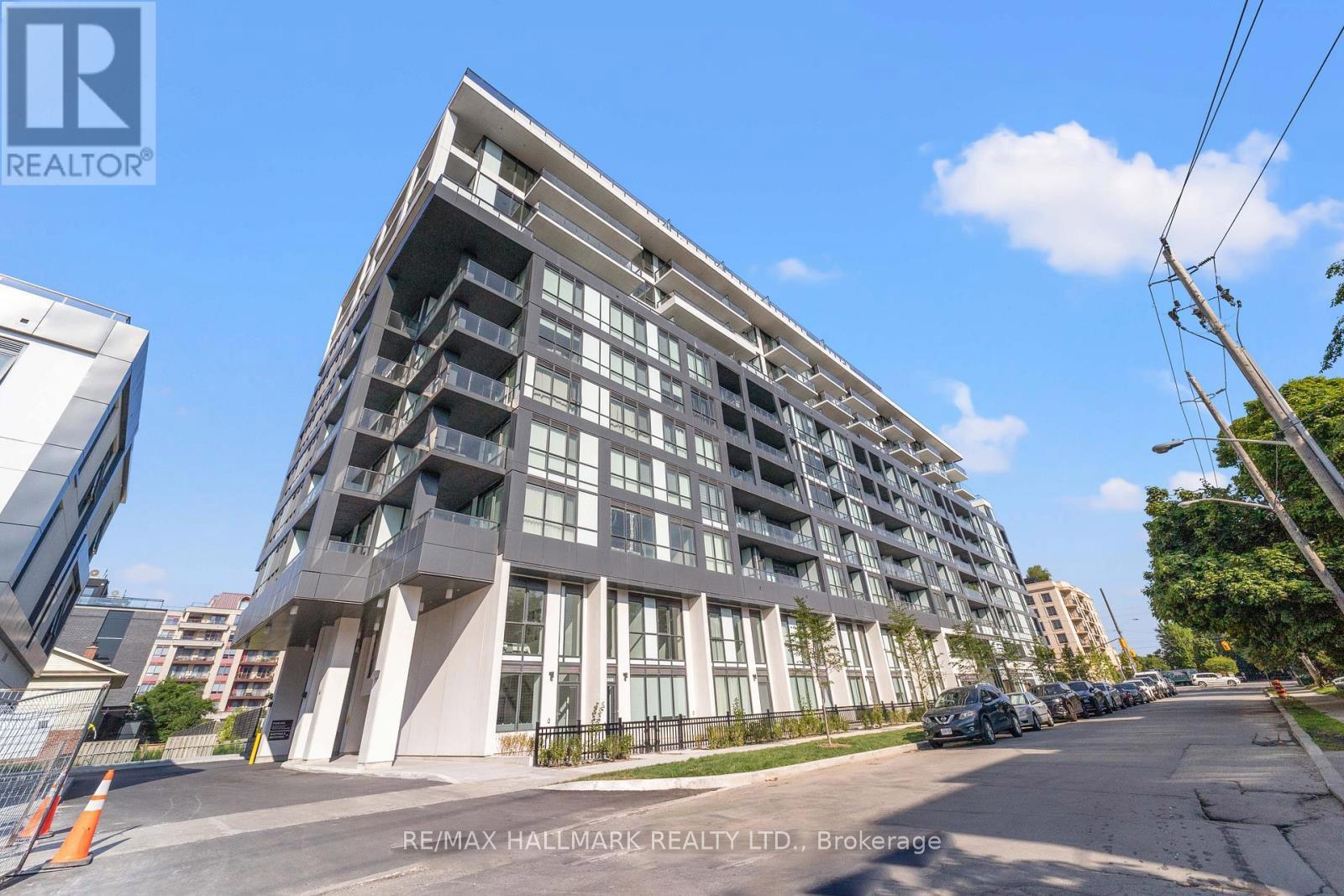 708 - 6 Greenbriar Road, Toronto, Ontario  M2K 0H6 - Photo 2 - C12846608