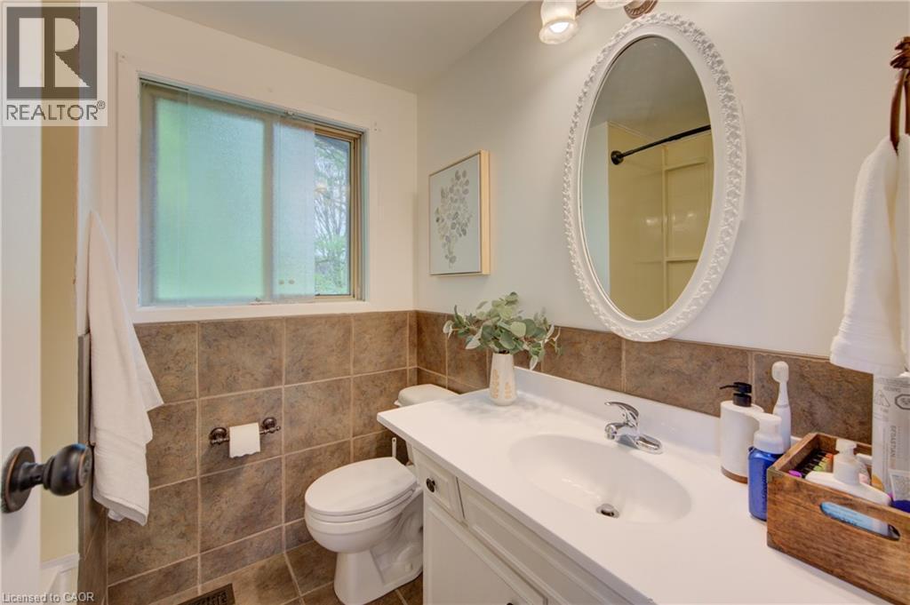 435a Lee Avenue, Waterloo, Ontario  N2K 2G4 - Photo 24 - 40823911