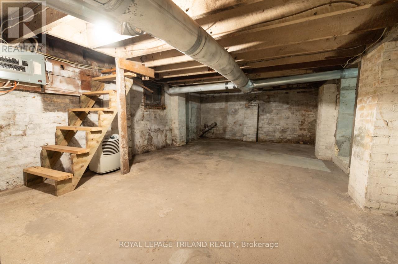 225 Wellington Street, London East, Ontario  N6B 2L2 - Photo 33 - X13423954