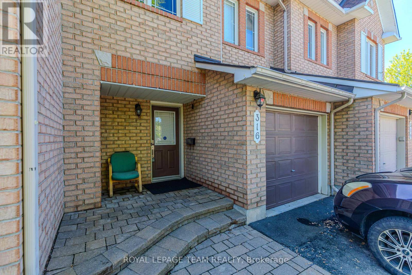 316 Bryarton Street, Ottawa, Ontario  K1C 7R5 - Photo 3 - X13423926
