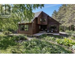 104 SOL LANE, Ottawa, Ontario