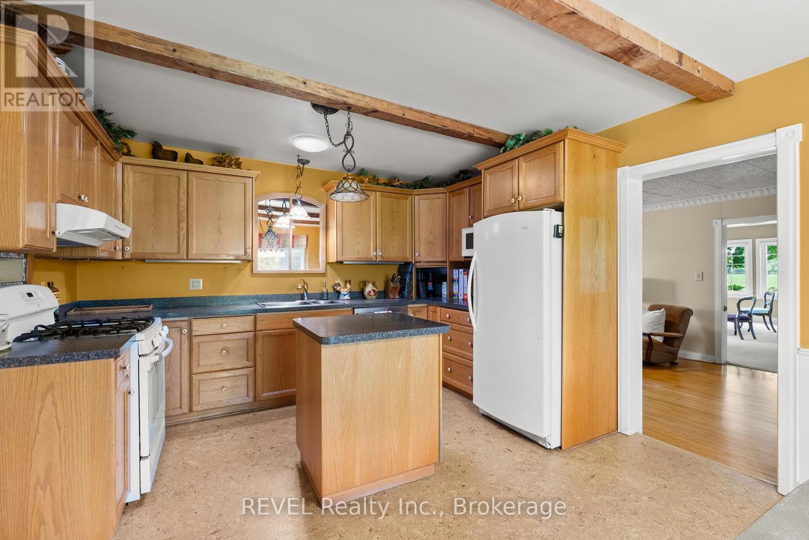 10111 Mcleod Road, Niagara Falls, Ontario  L2H 0Z5 - Photo 12 - X13423896