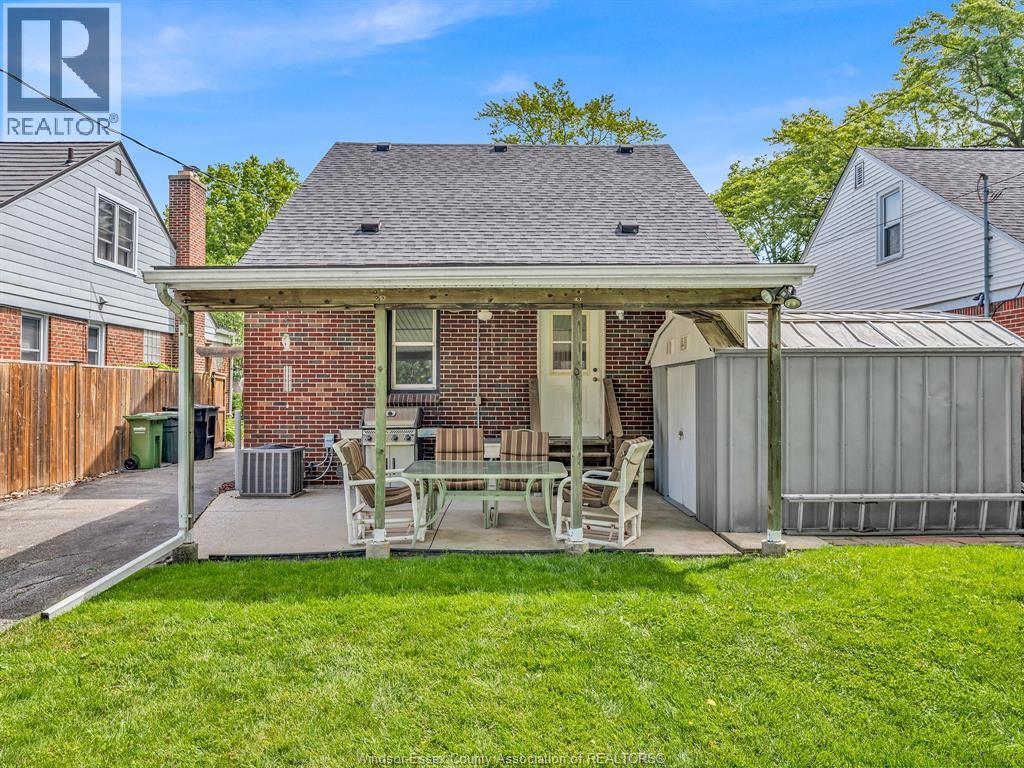 2283 Gladstone Avenue, Windsor, Ontario  N8W 2N8 - Photo 50 - 26013515
