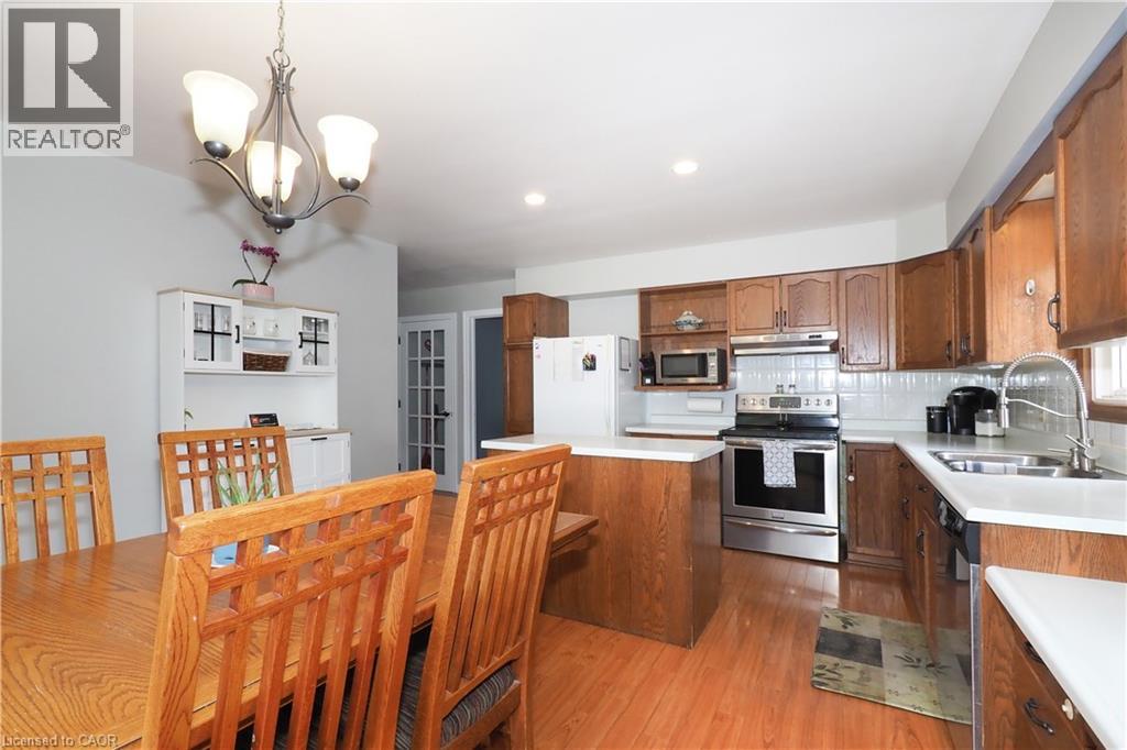 17 Ristau Crescent, Kitchener, Ontario  N2E 3A7 - Photo 17 - 40838230