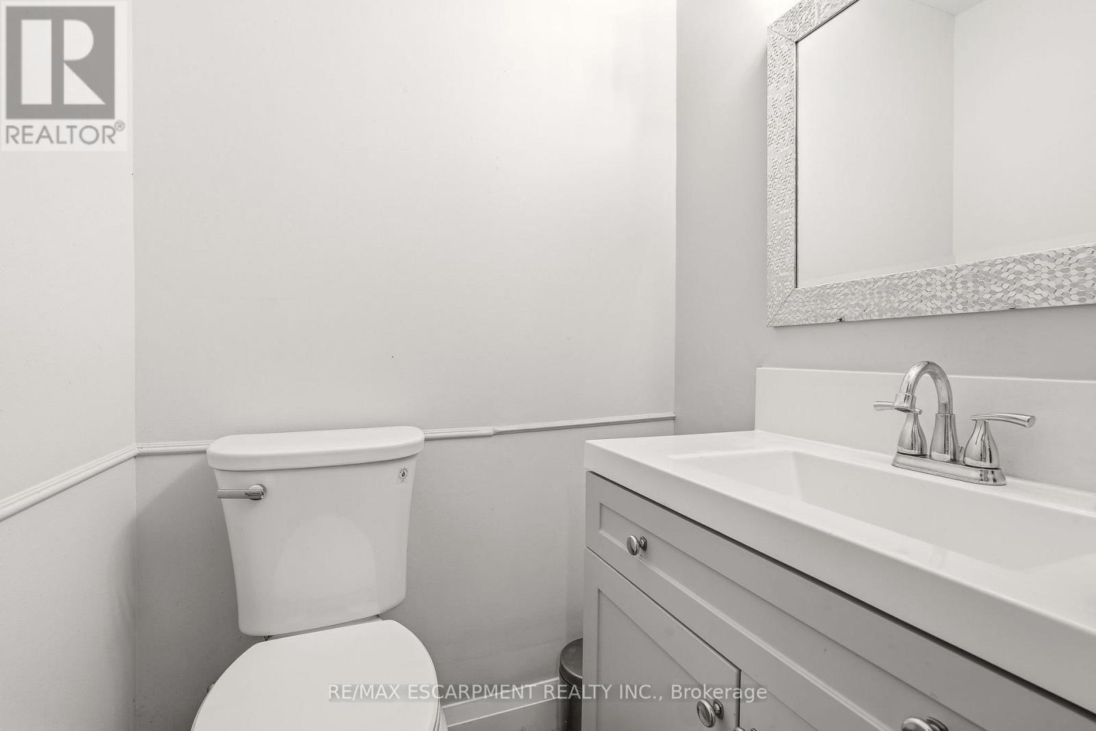 154 - 1066 Falgarwood Drive, Oakville, Ontario  L6H 2P3 - Photo 11 - W13107964