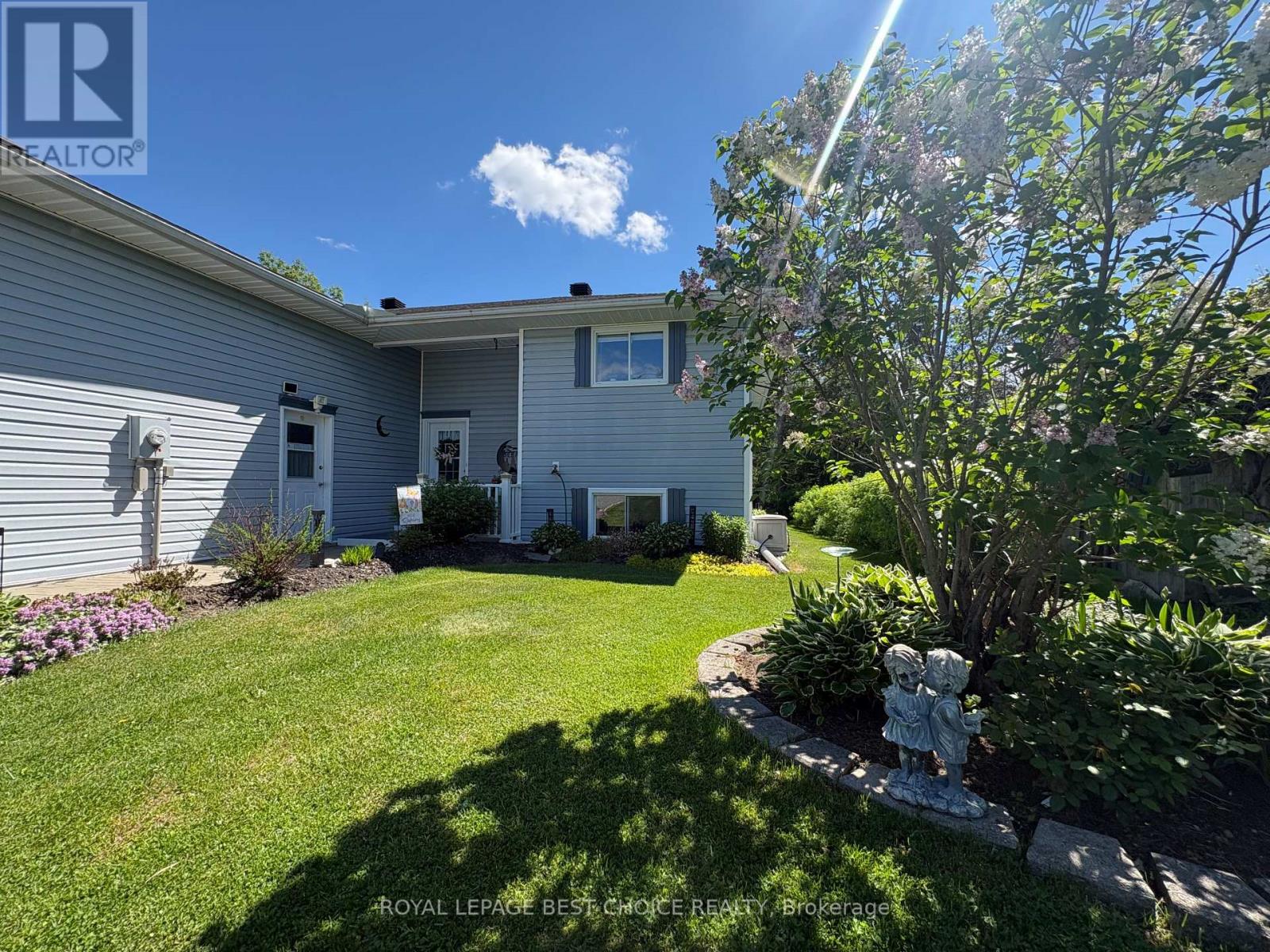 41 First Street, Englehart, Ontario  P0J 1H0 - Photo 4 - T13424014