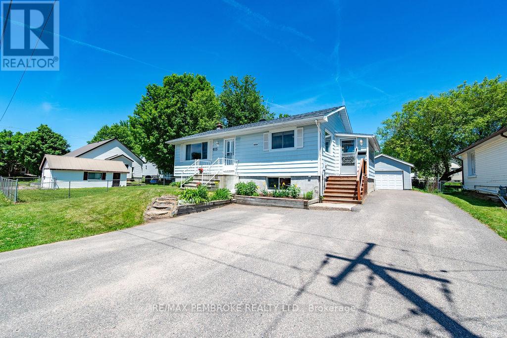 615 LORNE STREET, Laurentian Valley, Ontario