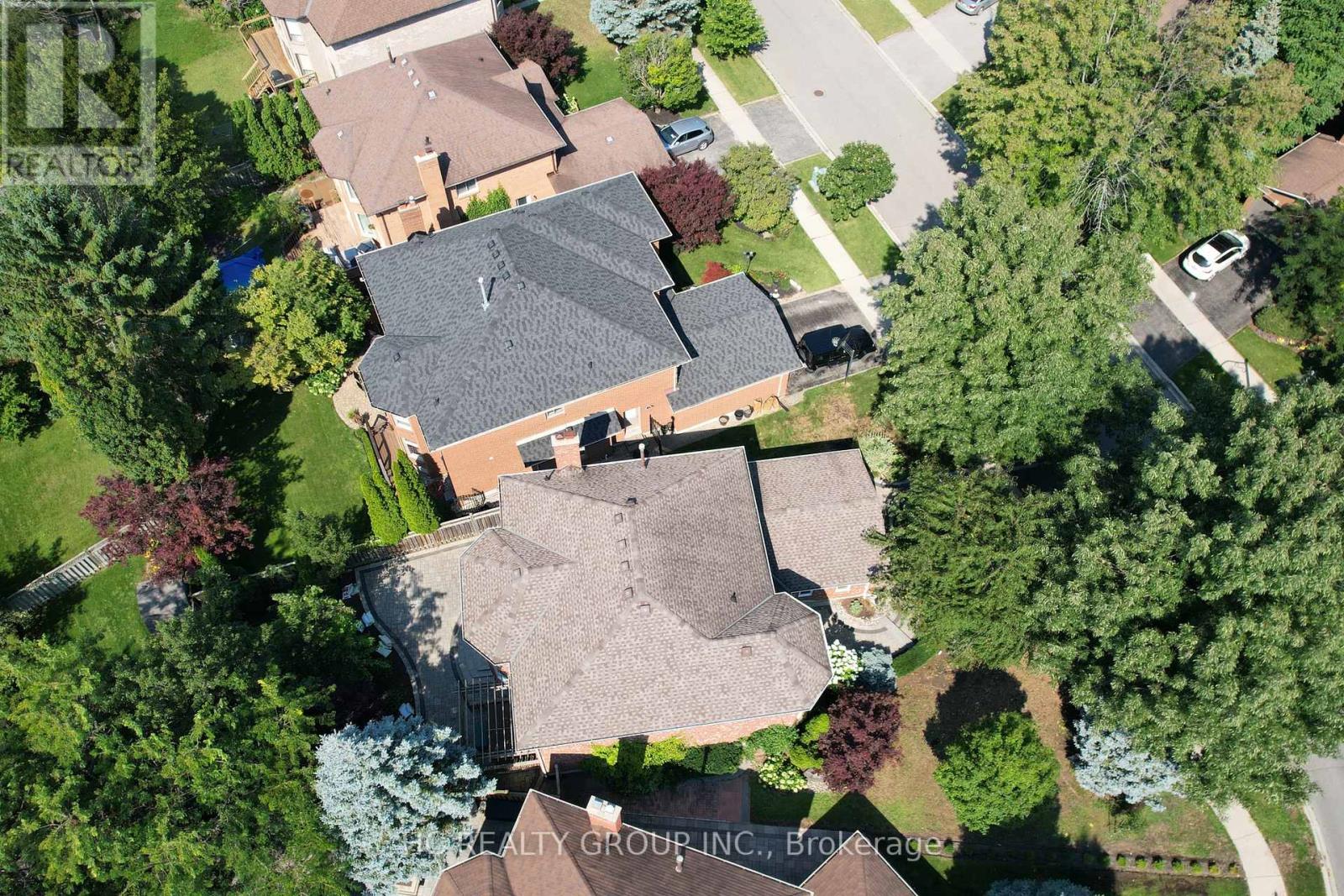 883 Darwin Drive, Pickering, Ontario L1X 2P8 - Photo 35 - E13423886