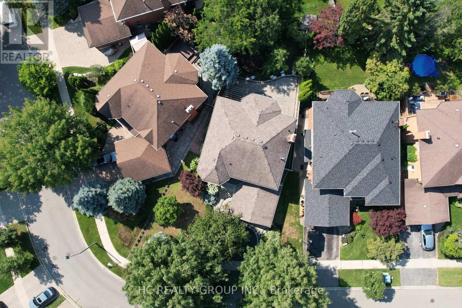 883 Darwin Drive, Pickering, Ontario L1X 2P8 - Photo 36 - E13423886