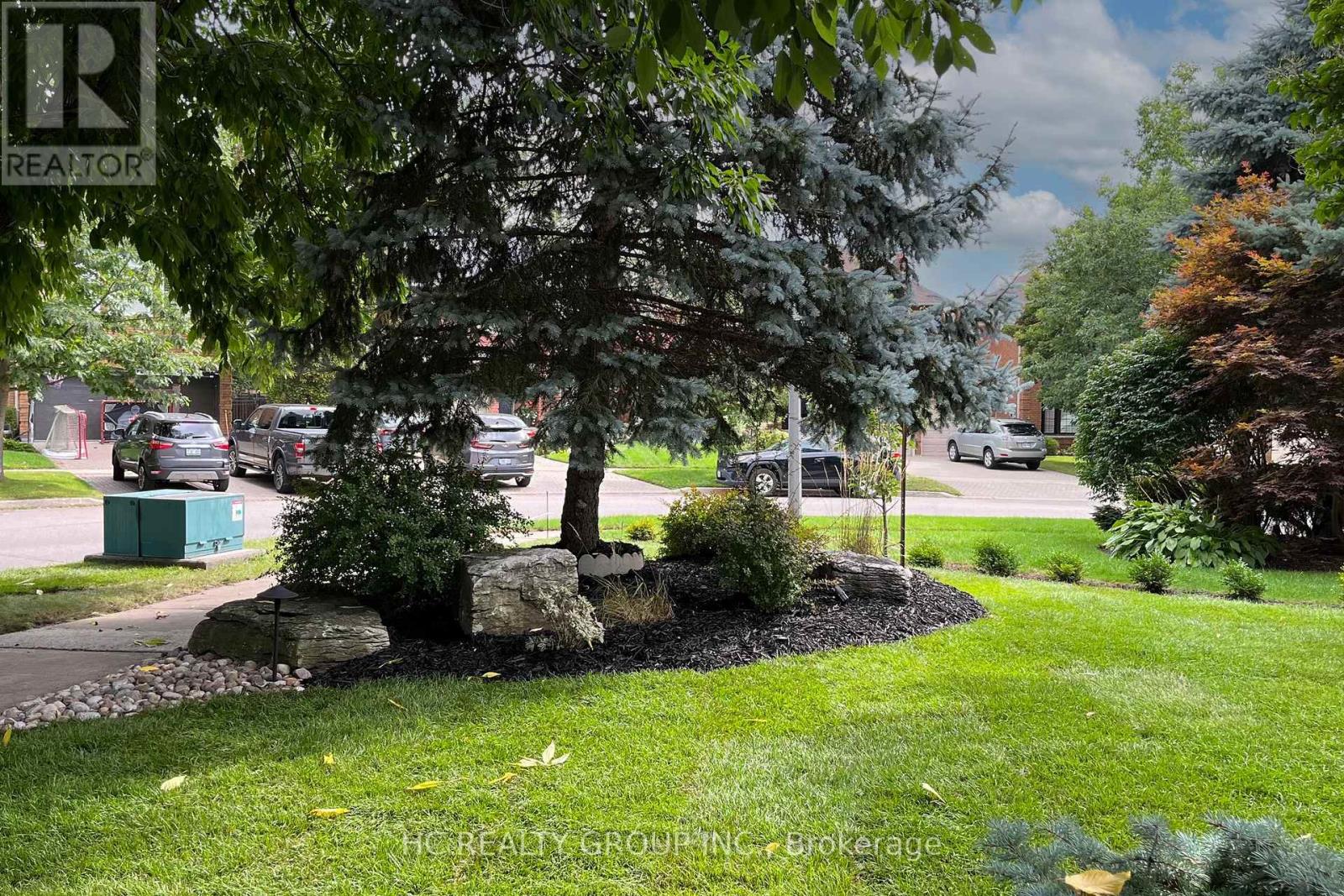 883 Darwin Drive, Pickering, Ontario L1X 2P8 - Photo 37 - E13423886