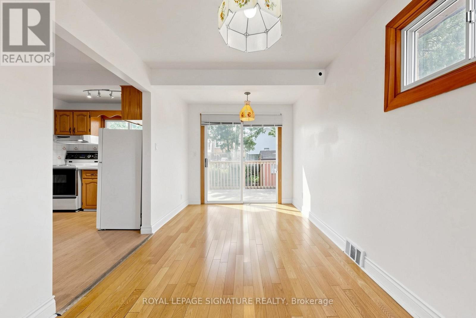 34 Lingarde Drive, Toronto, Ontario  M1R 1X6 - Photo 9 - E13423910