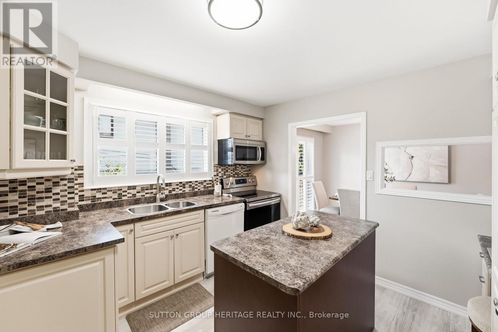 23 Jacwin Drive, Ajax, Ontario  L1S 6H6 - Photo 22 - E13423964