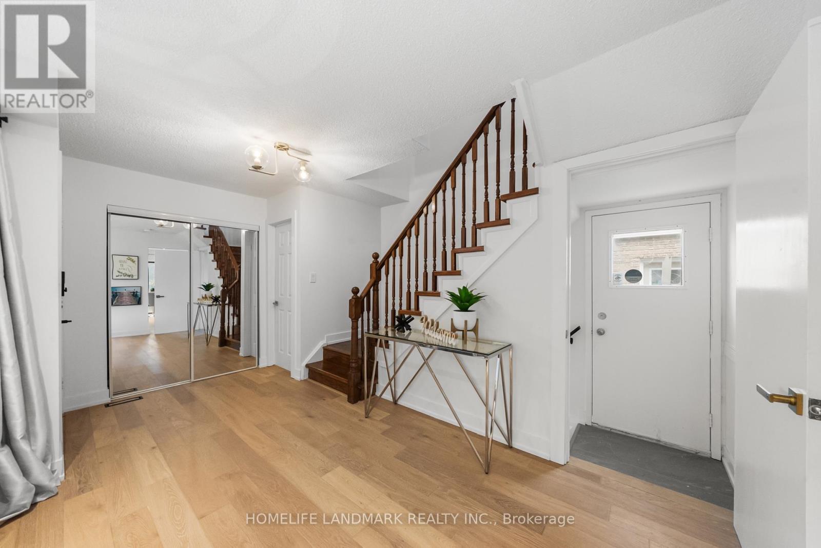 90 Gray Crescent, Richmond Hill (North Richvale), Ontario  L4C 5V5 - Photo 33 - N13423884