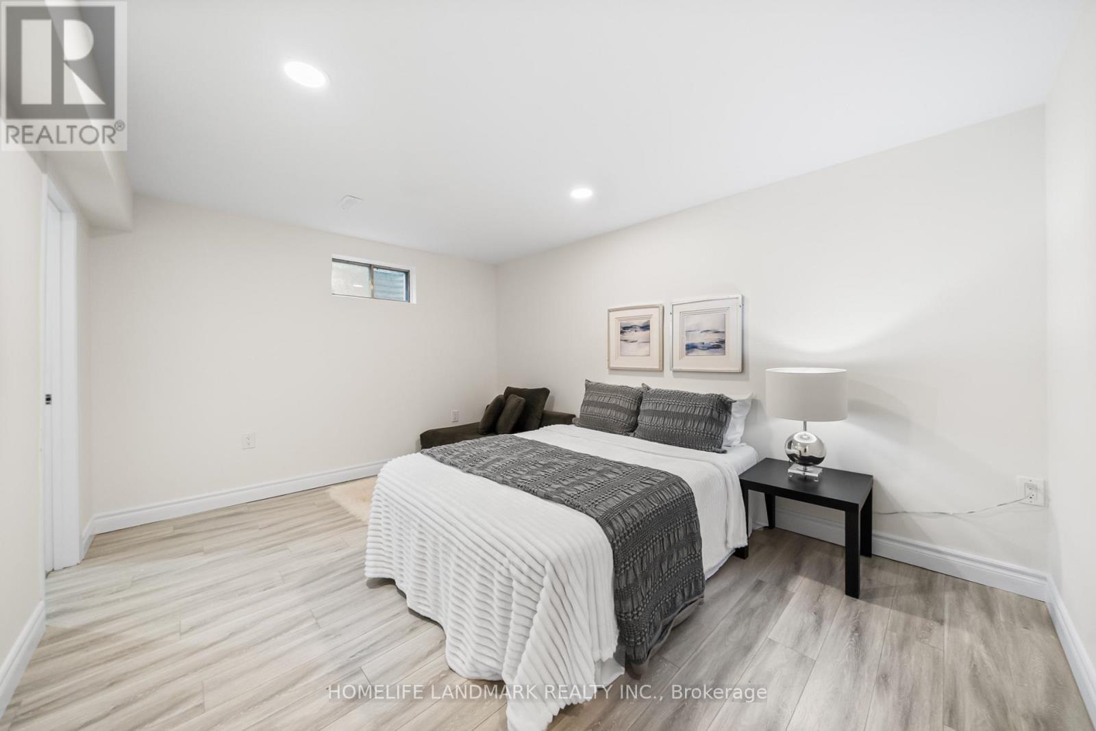 90 Gray Crescent, Richmond Hill (North Richvale), Ontario  L4C 5V5 - Photo 40 - N13423884