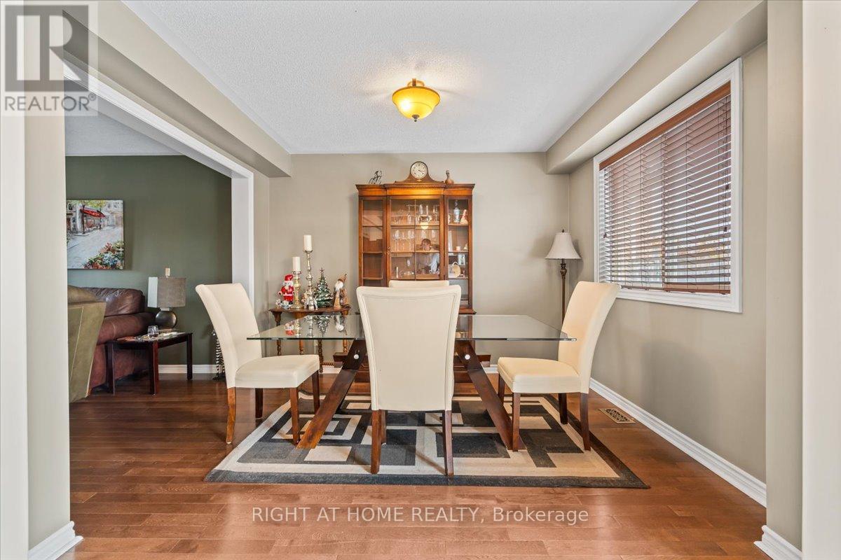 7 Michael Crescent, Barrie, Ontario  L4M 6Y9 - Photo 5 - S13423992
