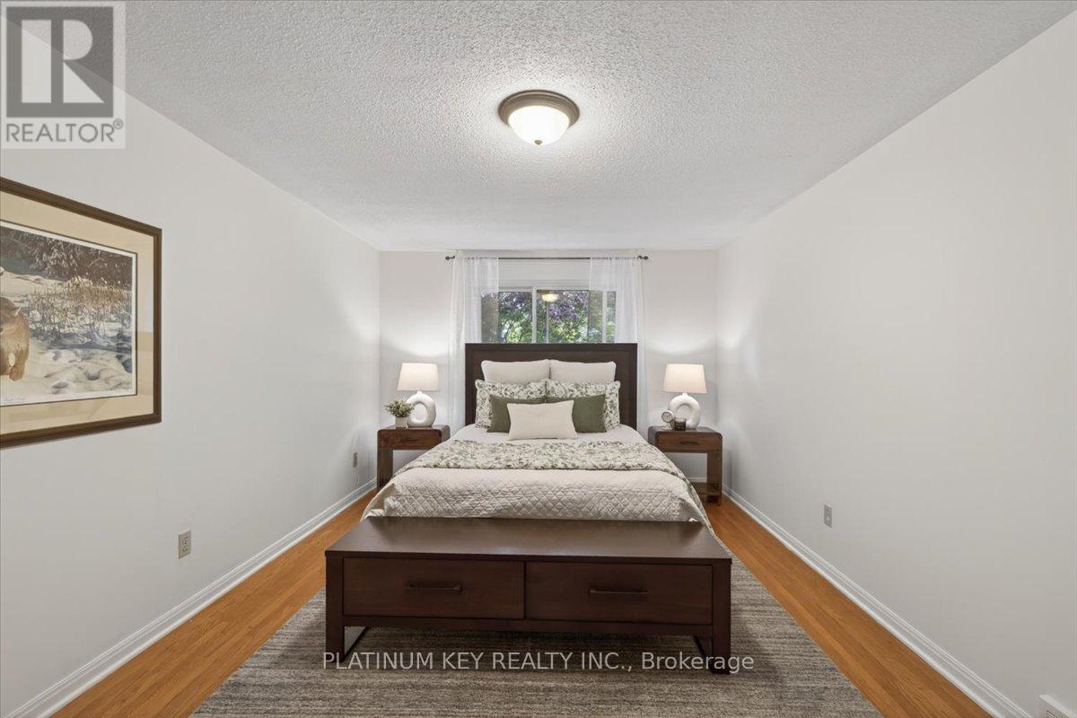176 Dearborn Avenue, London South, Ontario  N6K 2W7 - Photo 15 - X13424056