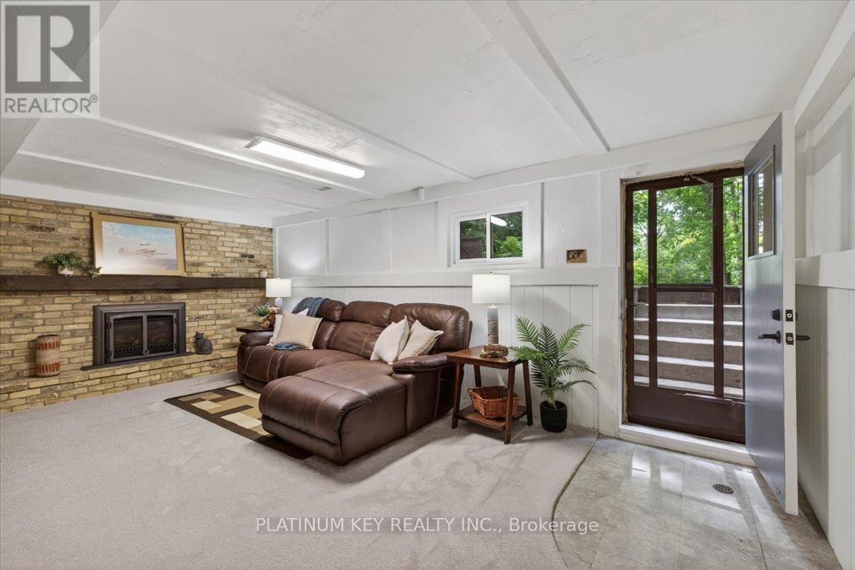 176 Dearborn Avenue, London South, Ontario  N6K 2W7 - Photo 19 - X13424056