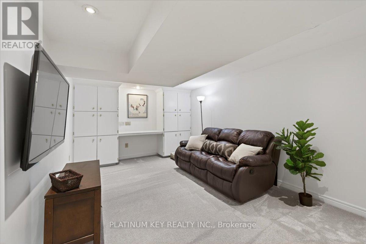 176 Dearborn Avenue, London South, Ontario  N6K 2W7 - Photo 24 - X13424056