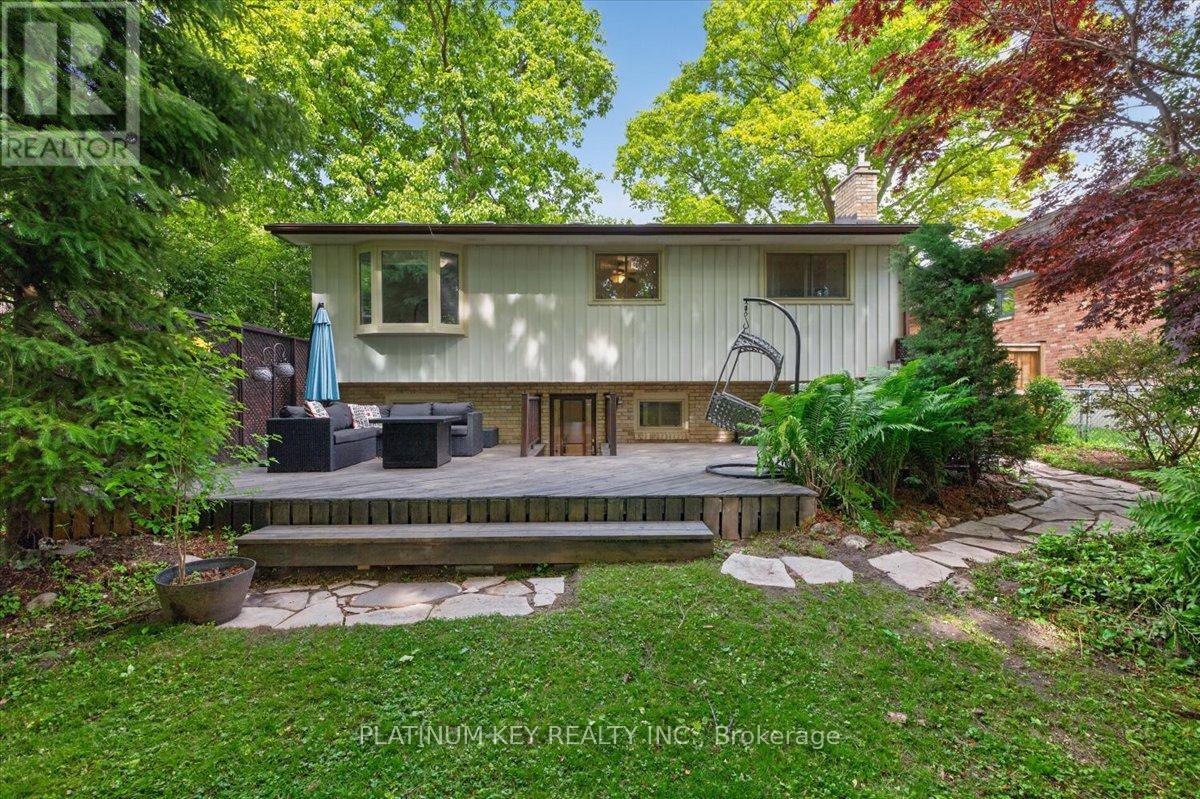 176 Dearborn Avenue, London South, Ontario  N6K 2W7 - Photo 27 - X13424056