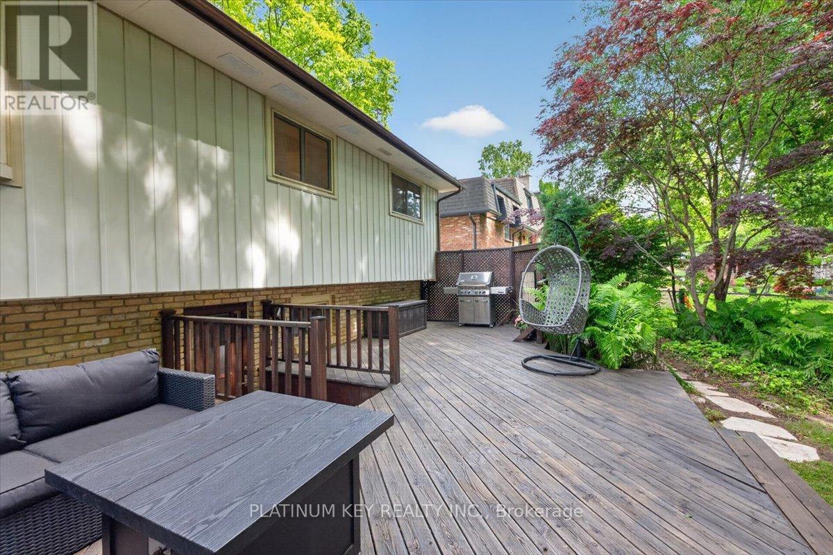 176 Dearborn Avenue, London South, Ontario  N6K 2W7 - Photo 29 - X13424056